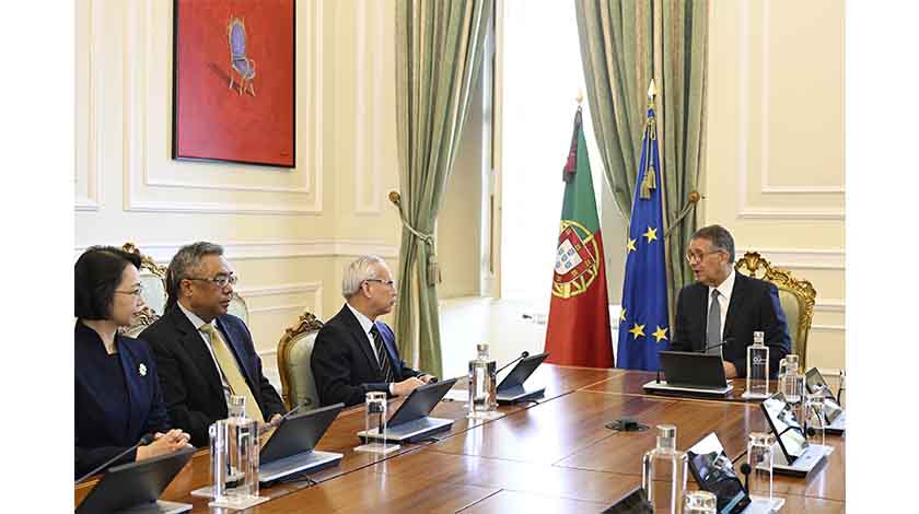 岑浩輝拜會葡萄牙總統塞古羅    