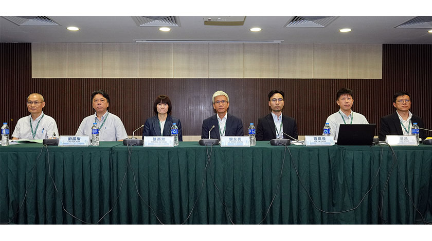 工務局辦建築業界座談會  講解新法及部門重組後業務安排    